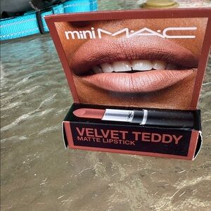 MAC Cosmetics Mini Velvet Teddy Matte Lipstick - Warm Brown